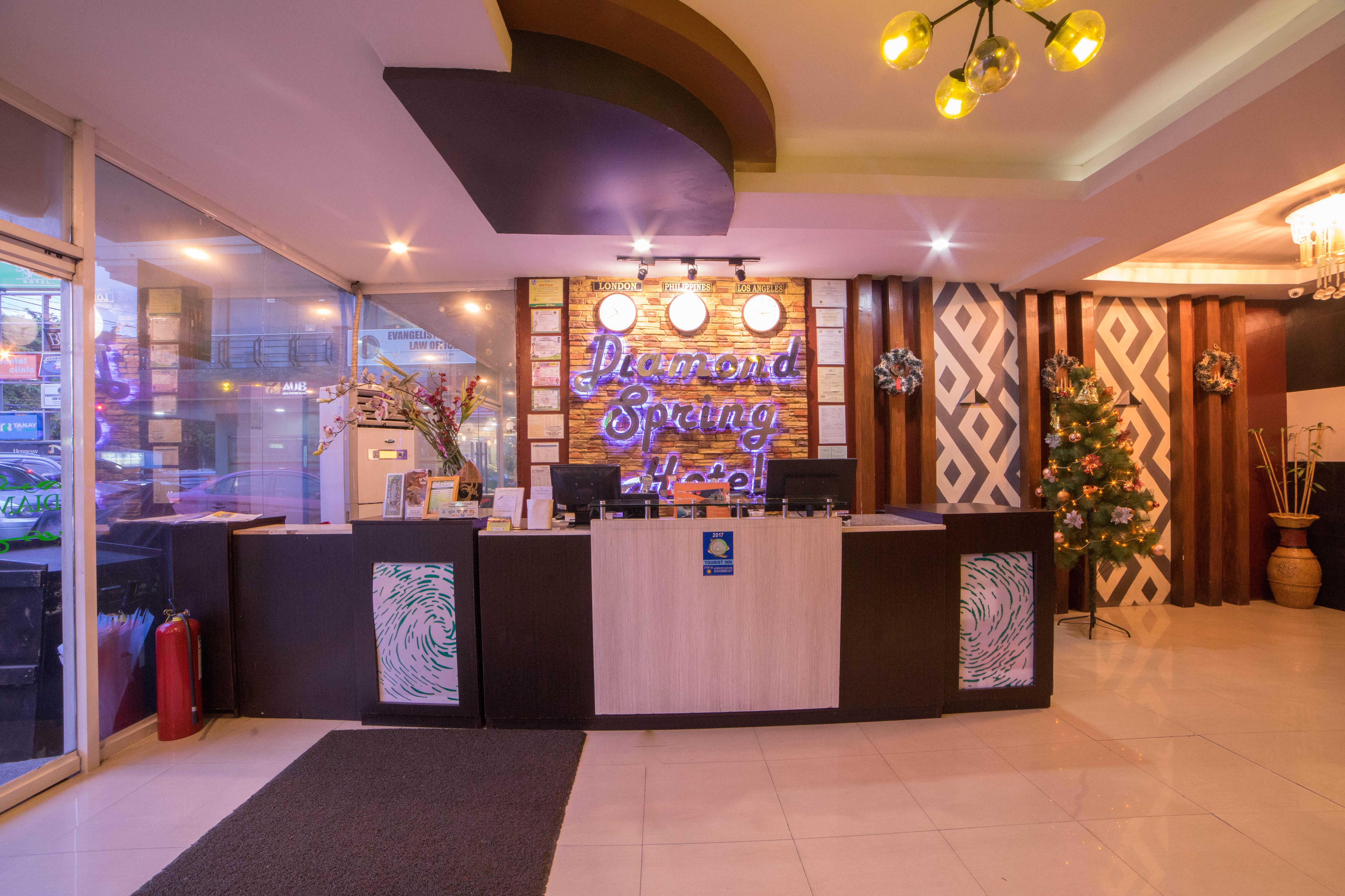 Reddoorz Plus @ Balibago Angeles City Exterior photo